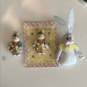 Pastel Brooch Set It’s just in time for Easter.